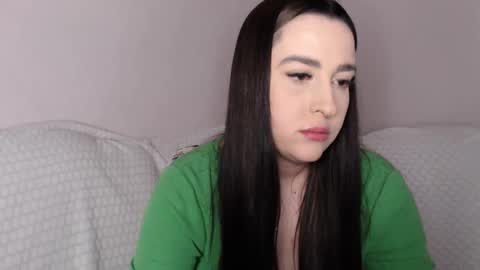 Snapshot of vitalina_freedom chatting on 03-05-25, 04:57 Vitalina online show from 03-05-25, 04:57