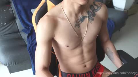 VITO BENZ online show from 12-05-25, 06:04