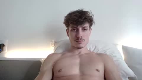 Snapshot of vitoraugustoxxx chatting on 10-26-25, 07:09 vitoraugustoxxx online show from 10-26-25, 07:09