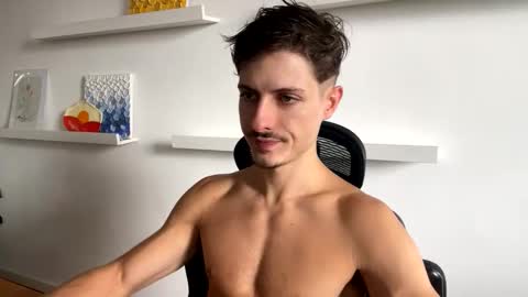 vitoraugustoxxx online show from 06-11-26, 04:05