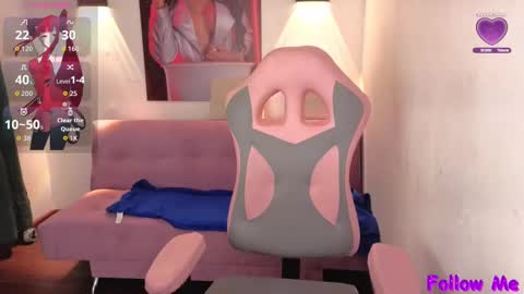 Snapshot of vittoria_lombardi07 chatting on 10-08-25, 08:12 VITTORIA online show from 10-08-25, 08:12