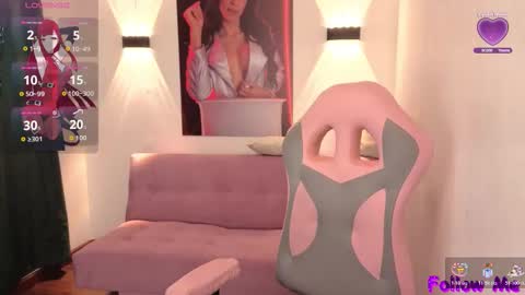 Snapshot of vittoria_lombardi07 chatting on 11-17-25, 08:09 VITTORIA online show from 11-17-25, 08:09