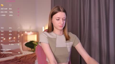 Snapshot of vivalavika chatting on 11-21-25, 06:45 just Vi online show from 11-21-25, 06:45