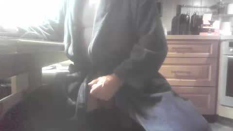 Snapshot of vivaro6464 chatting on 10-26-25, 05:35 vivaro6464 online show from 10-26-25, 05:35