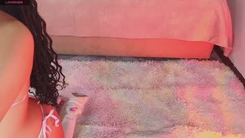 Vivi online show from 01-04-25, 03:50