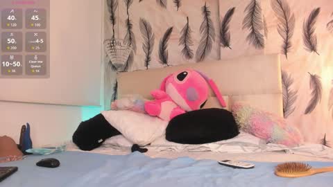 Viviana  online show from 11-30-25, 01:09