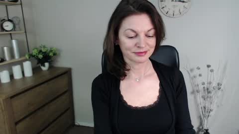 Vivian online show from 01-09-25, 09:59