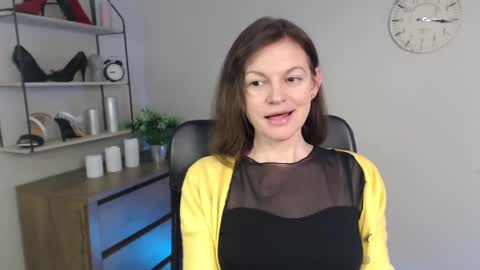 Vivian online show from 03-04-25, 10:13