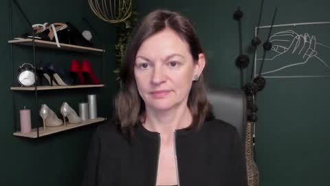 Vivian online show from 09-30-25, 06:40