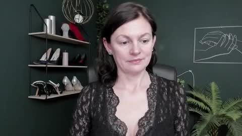 Vivian online show from 03-07-26, 07:38