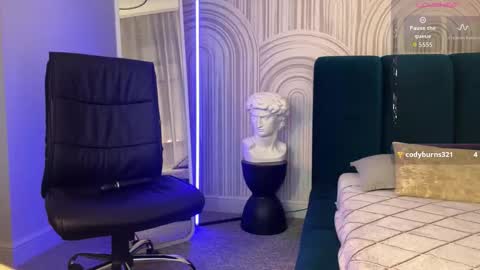 Snapshot of vivian_evans_ chatting on 02-04-26, 01:33 Vivian Evans online show from 02-04-26, 01:33