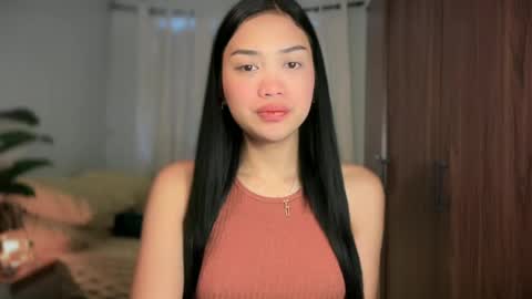 Vivian online show from 06-17-26, 12:13