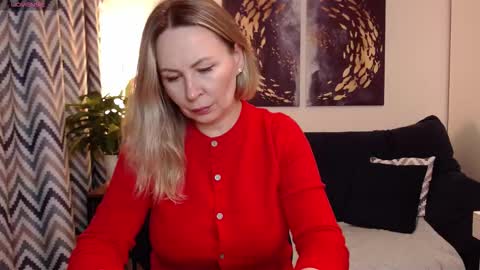 Snapshot of vivian_soul chatting on 09-25-25, 05:38 Vivian online show from 09-25-25, 05:38