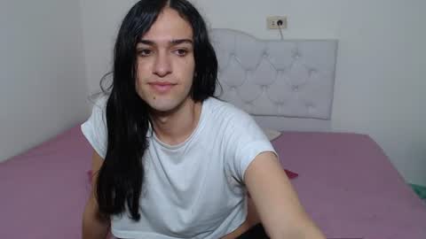 Snapshot of vivianalatin chatting on 06-24-26, 12:04 instagram Viviana73215 online show from 06-24-26, 12:04