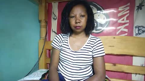 Snapshot of viviane0812 chatting on 02-27-25, 08:39 viviane0812 online show from 02-27-25, 08:39