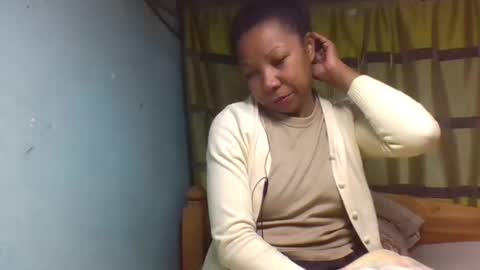 Snapshot of viviane0812 chatting on 09-08-25, 04:28 viviane0812 online show from 09-08-25, 04:28