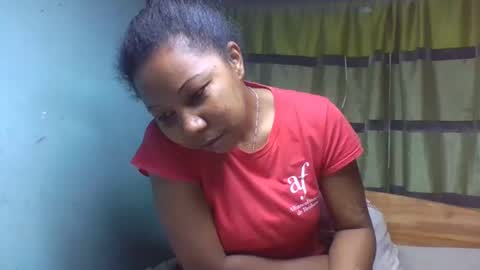 Snapshot of viviane0812 chatting on 11-14-25, 02:54 viviane0812 online show from 11-14-25, 02:54