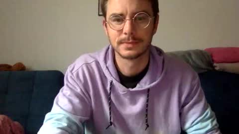 Viv online show from 03-05-25, 09:38