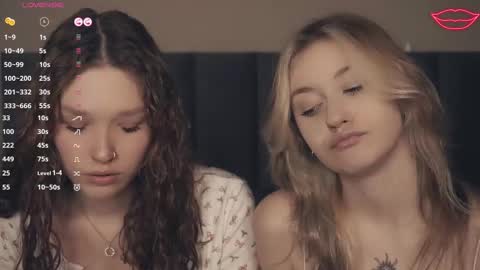 Snapshot of vivid_girls chatting on 02-19-25, 08:20 Nelly and Mari online show from 02-19-25, 08:20