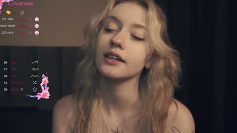 Snapshot of vivid_girls chatting on 03-04-25, 09:11 Nelly and Mari online show from 03-04-25, 09:11