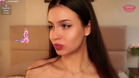 Snapshot of vivid_girls chatting on 09-24-25, 07:33 Nelly and Mari online show from 09-24-25, 07:33