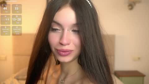 Snapshot of vivid_girls chatting on 10-30-25, 07:21 Nelly and Mari online show from 10-30-25, 07:21