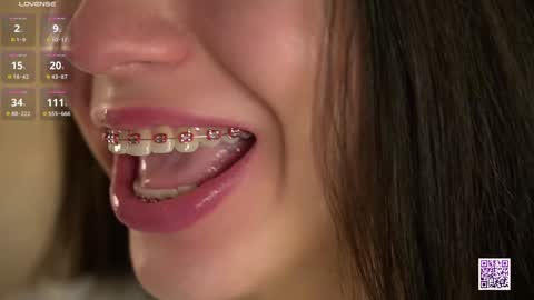 Snapshot of vivid_girls chatting on 11-07-25, 07:19 Nelly and Mari online show from 11-07-25, 07:19