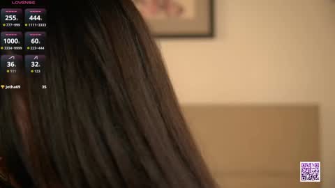 Snapshot of vivid_girls chatting on 11-16-25, 07:25 Nelly and Mari online show from 11-16-25, 07:25