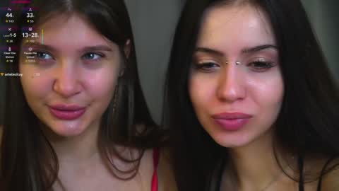 Nelly and Mari online show from 03-17-26, 07:23