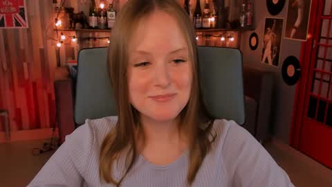 Vivien online show from 12-24-24, 04:40