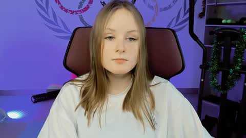 Vivien online show from 12-31-24, 11:20