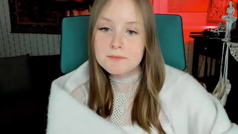 Vivien online show from 02-09-25, 04:07