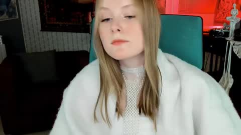 Vivien online show from 02-09-25, 07:09