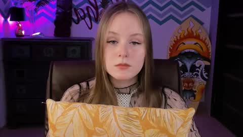 Vivien online show from 03-02-25, 09:10