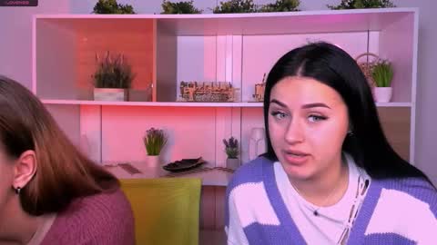 vivy_star online show from 10-22-25, 07:24