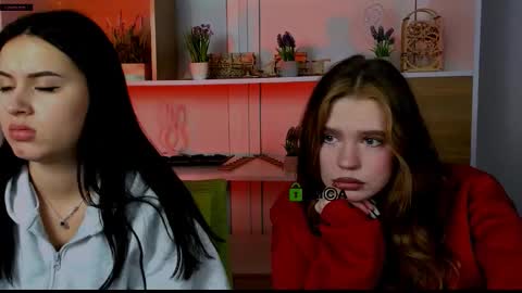 vivy_star online show from 11-09-25, 07:01