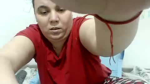 Snapshot of vixenbya chatting on 01-18-26, 08:40 vixenbya online show from 01-18-26, 08:40