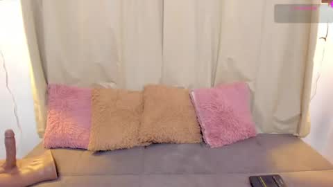 Vixenia online show from 07-21-26, 10:23