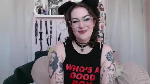 Snapshot of vixinvvitch chatting on 02-27-26, 04:51 VIXIN online show from 02-27-26, 04:51