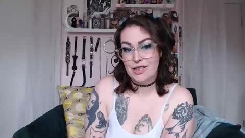 Snapshot of vixinvvitch chatting on 04-30-26, 05:41 VIXIN online show from 04-30-26, 05:41
