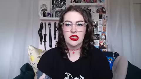 VIXIN online show from 07-17-26, 04:01