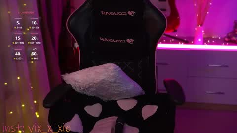 vixxxiee online show from 03-02-25, 09:22