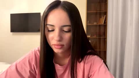 Miss Mia online show from 03-16-26, 02:32