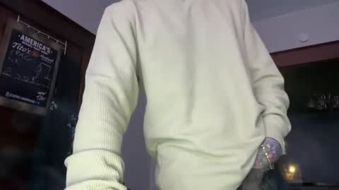 Snapshot of vj48826 chatting on 05-11-26, 01:11 VJ online show from 05-11-26, 01:11