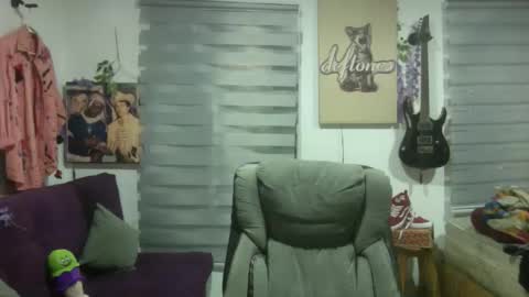 vl21cm online show from 11-23-25, 08:14