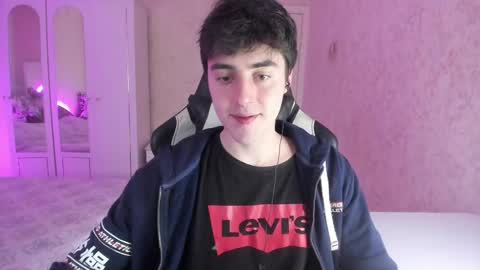 Martin online show from 02-14-25, 06:23