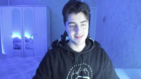 Martin online show from 03-02-25, 05:25