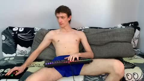 Snapshot of vlad_ggvldd chatting on 05-13-26, 03:42 Vlad Dinovich online show from 05-13-26, 03:42