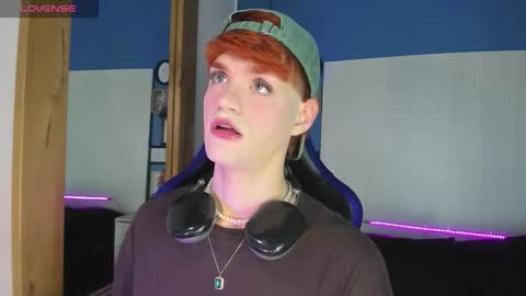 Vlad  online show from 10-05-25, 02:59