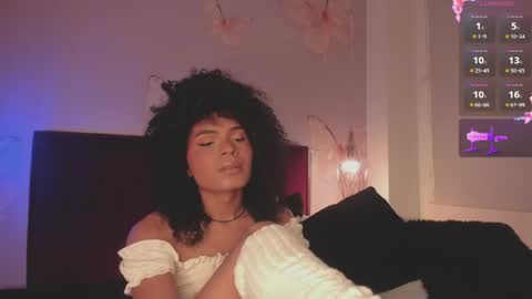 Snapshot of vnuss__ chatting on 07-17-26, 02:51 VENUS online show from 07-17-26, 02:51